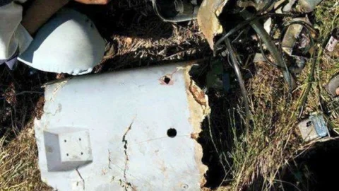 Suriye'nin Düşürülen Hava Aracının Fotoğrafları Yayınlandı