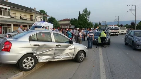 Sakarya'da Trafik Kazası Meydana Geldi