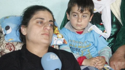 Hakkari'de Genç Kadın Yardım Bekliyor