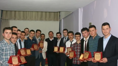 Huzur Erkek Yurdu 19. Mezuniyet Töreni