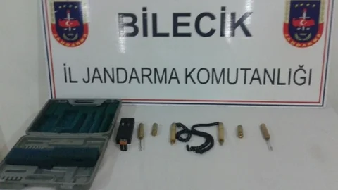 Bilecik'te Define Arayanlara Operasyon