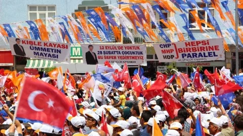 Karaman'da Davutoğlu'ndan Açıklamalar