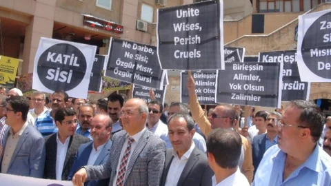 Şanlıurfa'da Mısır İdam Kararlarına Protesto
