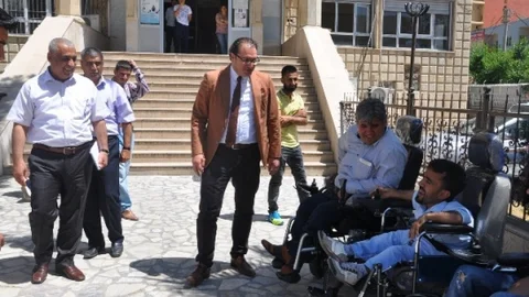 Silopi'de Engellilere Akülü Araç Desteği