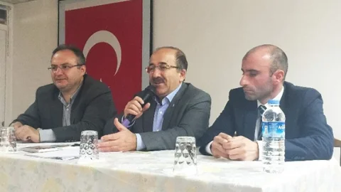 Trabzon'da Muhtarlarla Toplantılar Devam Ediyor