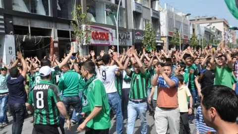 Tatangalar'dan Sakaryaspor'a Destek Yürüyüşü