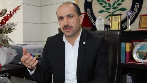 Eğitim Bir-Sen'den Mursi İdamına Tepki