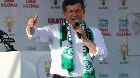 Başbakan Davutoğlu'ndan Kritik Açıklama
