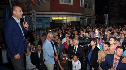 Süleyman Soylu Trabzon'da Seçim Çalışmalarını Sürdürüyor