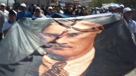 Van'da 19 Mayıs Coşkusu Kutlandı