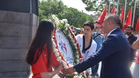 Gaziantep'te Gençlik ve Spor Bayramı Töreni