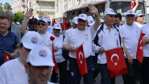 Mersin'de 19 Mayıs Bayramı Coşkusu