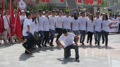 Nizip'te 19 Mayıs Coşkusu