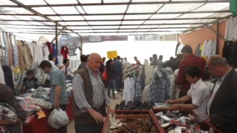 Van'da Öğrenciler İçin Kermes Düzenlendi