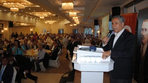 Bülent Arınç'tan Kardeşlik Vurgusu