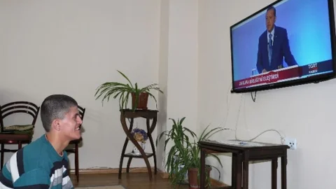 Ağrı'da Engelli Genç Erdoğan'ı Seviyor