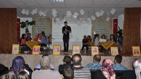 Pınarbaşı'nda Şiir Dinletisi Yapıldı