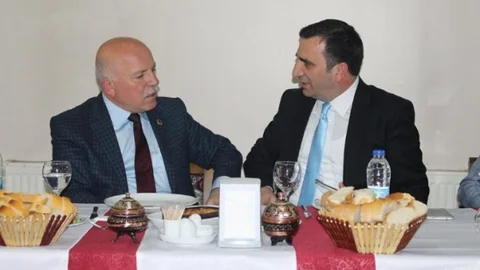 Erzurum'da Menderes'e İade-i İtibar Çağrısı