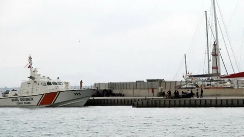 Didim'de 48 Kaçak Göçmen Yakalandı