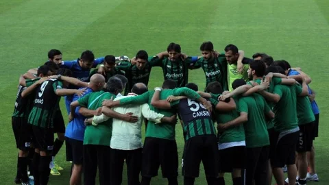 Denizlispor Ligde Kalma Mücadelesi Veriyor