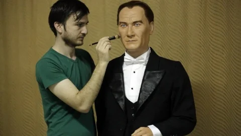 Kerim Kaplan'dan Atatürk Heykeli