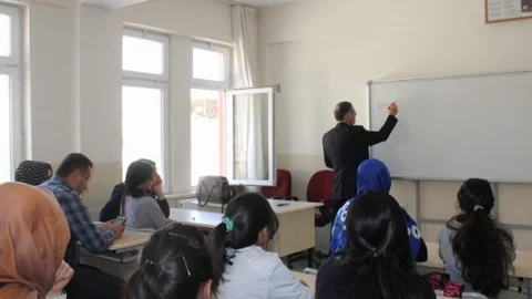 Siirt'te Değerler Konferansı Düzenlendi