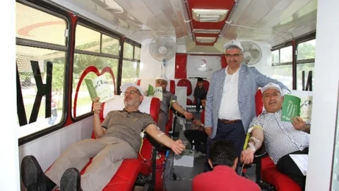 Adana'da Kan Bağışı Etkinliği