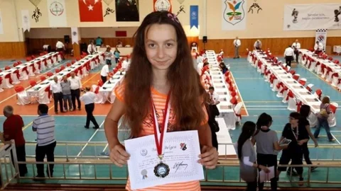 Sinem'in Satranç Başarısı