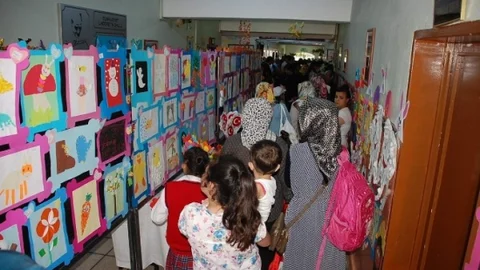 Adıyaman'da Öğrenciler Sergi Açtı