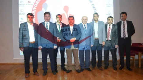 Muş'ta Kan Bağışı Konferansı Düzenlendi