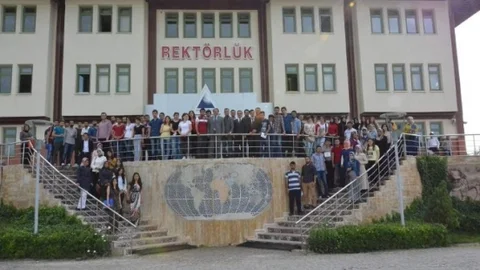Adıyaman'da Türkiye-AB İlişkileri Münazara Programı