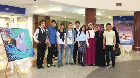 Yakutiye'de Resim Sergisi Açıldı