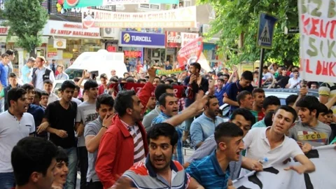 Diyarbakır'da Taraftar Yürüyüşü