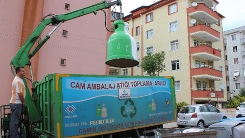 Edirne Atık Cam Toplamada Öne Çıkıyor
