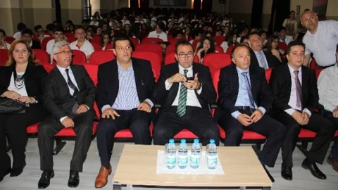 Edirne'de Öğrencilere İlaç Eğitimi