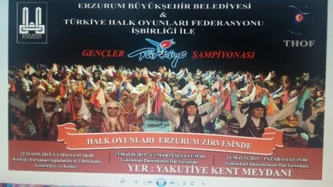 Erzurum'da Halk Oyunları Şampiyonası