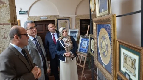 Bursa'da Tezhip Sergisi Açıldı