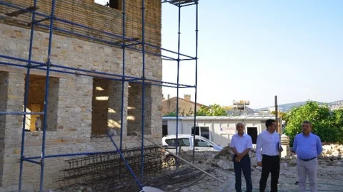 Kuşadası'nda Kültür Merkezi İnşaatı Yakında Tamamlanacak