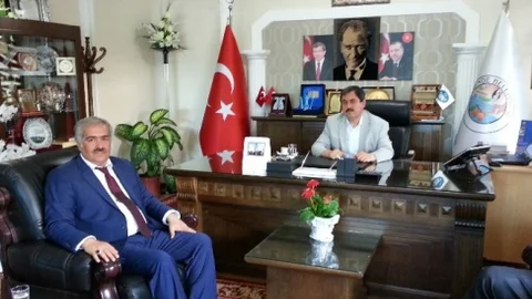Elbistan Belediye Başkanı Darende'yi Ziyaret Etti