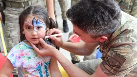 Sason'da Uçurtma Şenliği Yapıldı