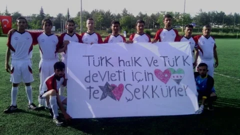 Adıyaman'da Gençler Dostluk Maçı Yaptı