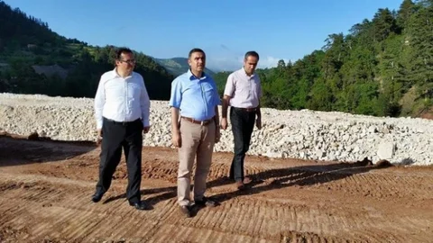 Konyaaltı Geyikbayırı'nda Gölet Çalışmaları Devam Ediyor