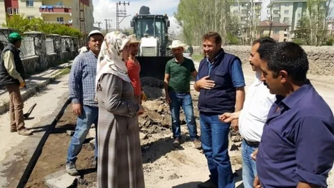 Erciş'te Asfalt Çalışmaları İncelendi