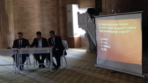 Muş'ta Dini Bilgiler Yarışması Gerçekleşti