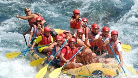 Manavgat'ta Rafting Kursu Açıldı
