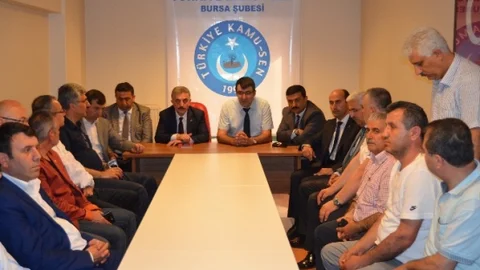 MHP Genel Sekreteri Büyüktaman Kamu-Sen'i Ziyaret Etti
