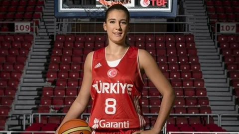 Begüm Dalgalar Adana ASKİ Spor'da