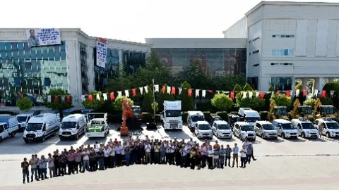 Muratpaşa Belediyesi Araç Parkını Güçlendiriyor