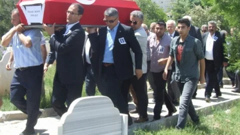 Mustafa Aksoy Kırşehir'de Defnedildi
