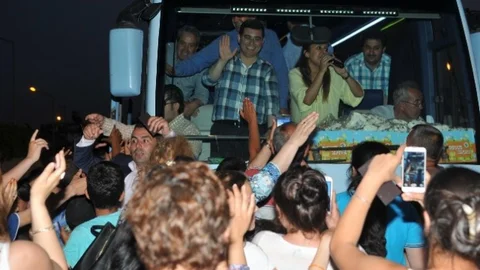 Gazi Mahallesi'ne Tapu Müjdesi Verildi